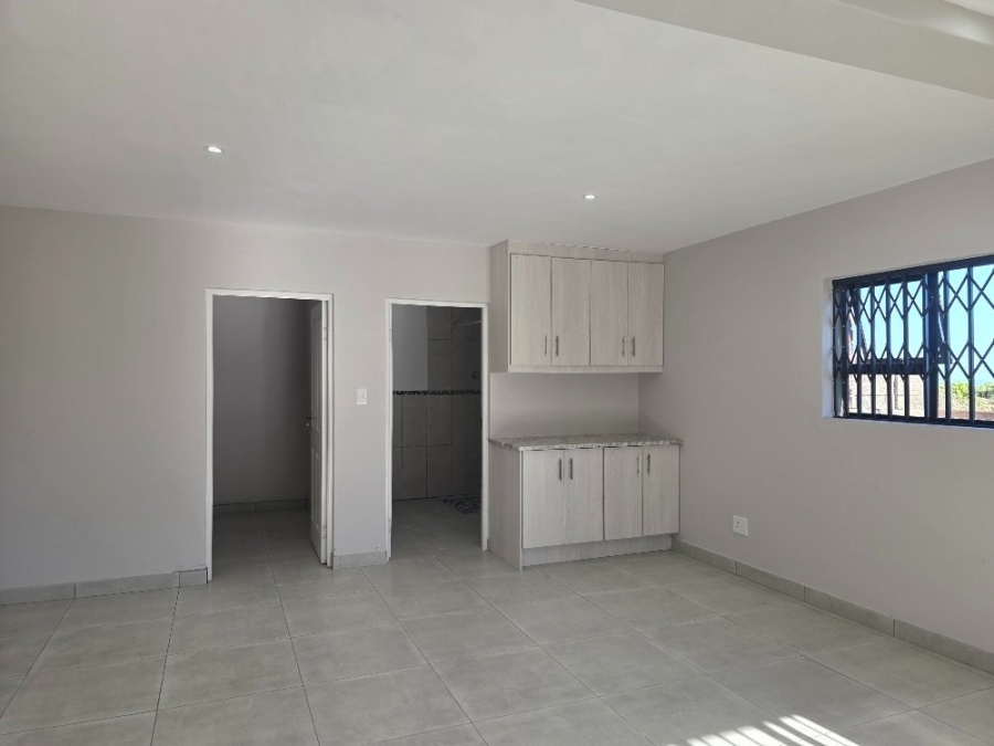 4 Bedroom Property for Sale in Dana Bay Western Cape